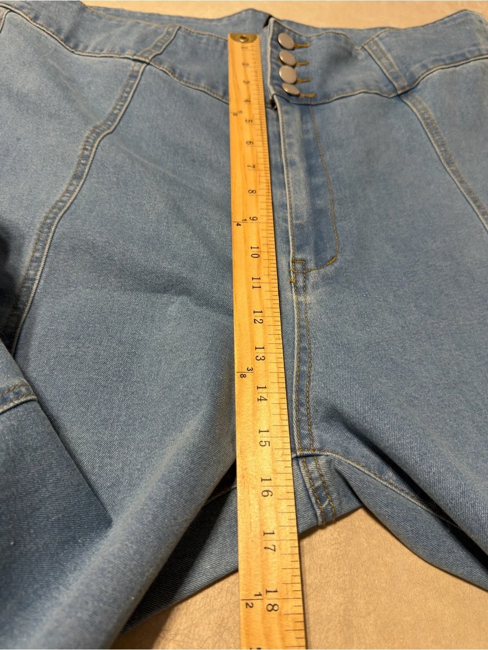 Cider Wide Flare Leg Women's Button Fly Light Wash Jeans. Women’s Size 3XL Short